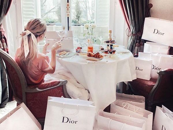 The Quantum Signature of&nbsp;Elegance