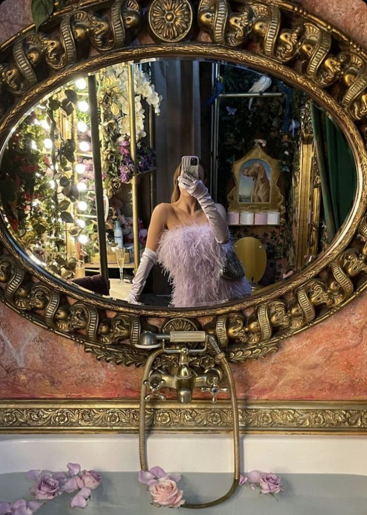 Mischaela Elkins de Valerga