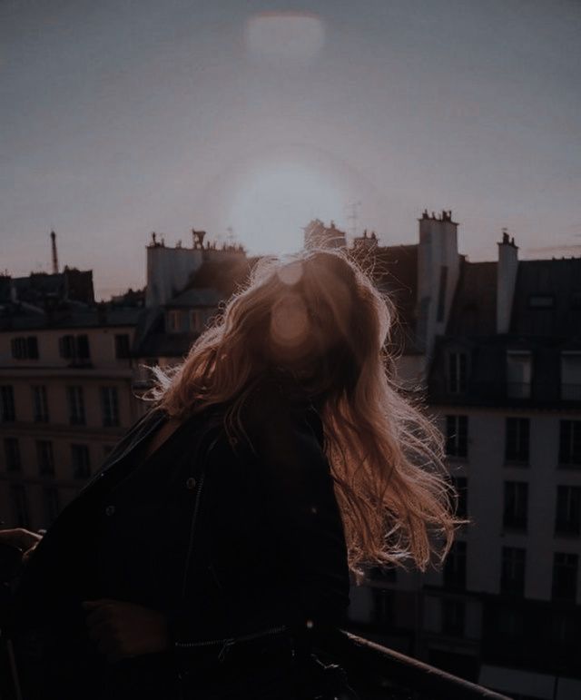 Class & Femininity: Why Women of Higher Social Coding Don’t Chase, Overshare, or Over-Identify With&nbsp;Men